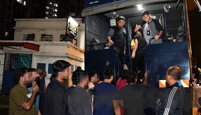 Malaysian Authorities Arrest 567 Immigrants, Including 252 Bangladeshis