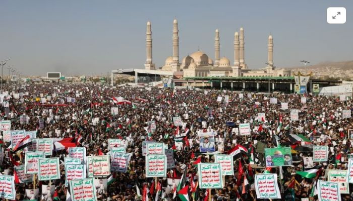 The Houthi Supporters Movement Rally to Denounce Air Strikes Launched by The U.S. and Britain in Sanaa, Yemen. Photo: Reuters 