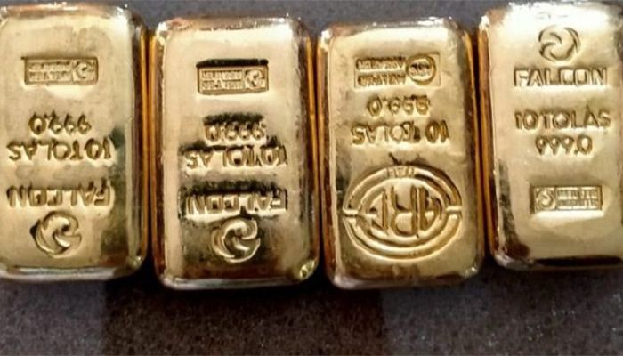 Physician Among 2 Arrested With 4 Gold Bars At Ctg Airport