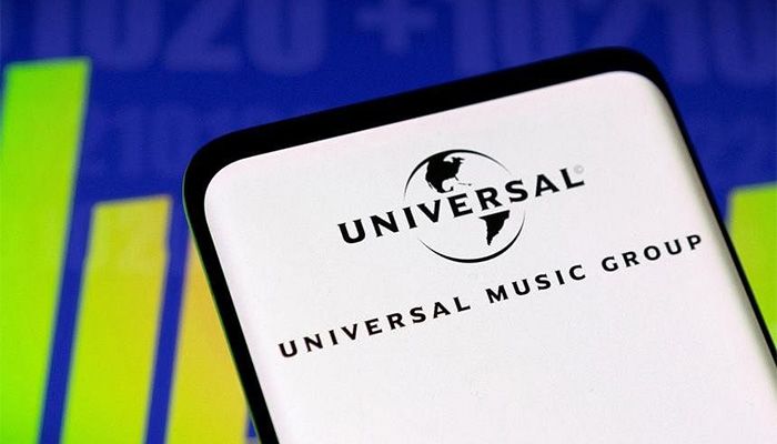 Universal Music Warns It Will Pull Songs From TikTok