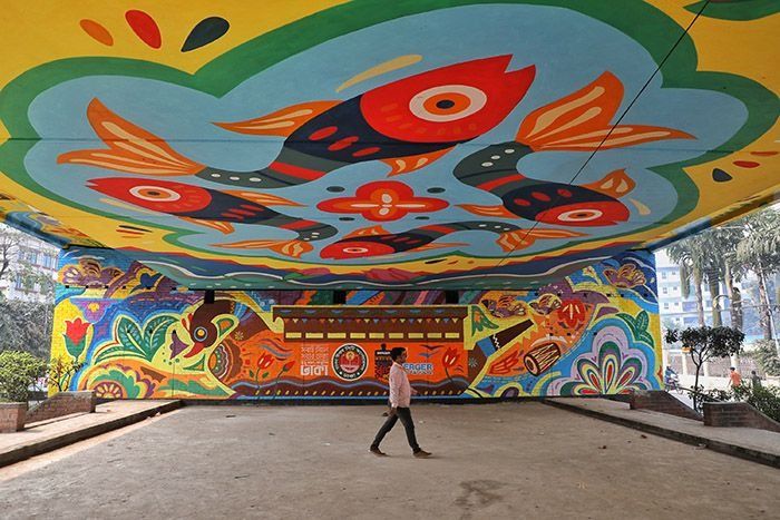 In December of last year, in collaboration with Berger Paints Bangladesh, street art began on the Mohakhali Flyover in Dhaka under the initiative of Dhaka North City Corporation.