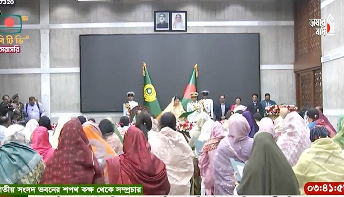 50 MPs Elected To Reserved Women's Seats Take Oath