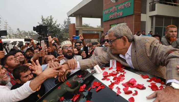 After being released, Mirza Fakhrul Islam Alamgir || Photo-Collected