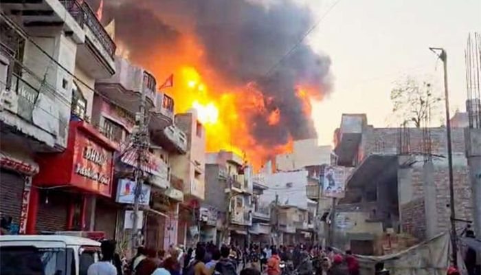11 Killed In Fire At Indian Paint Factory