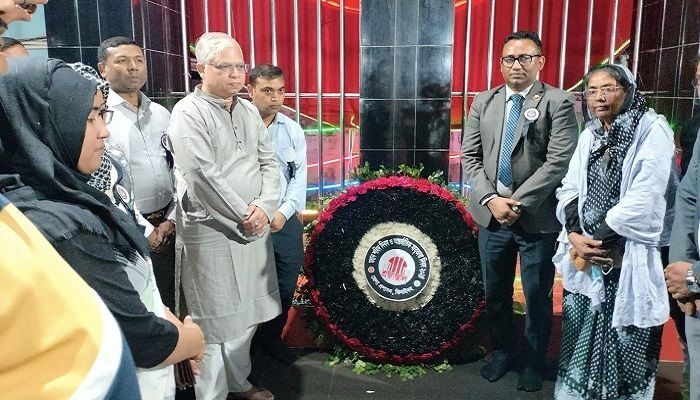MP Nasser Shahrear Zahedee Mohul Pays Homage To Language Martyrs