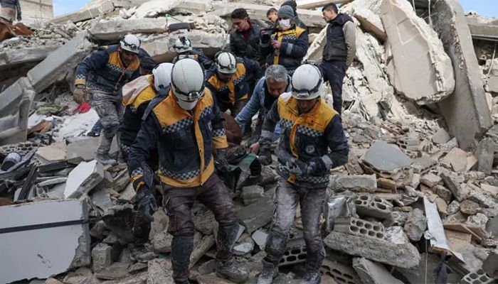 The combined official death toll of 59,488 people makes last year's quake the deadliest since 67,000 people died in Peru in 1970 || Photo: Collected