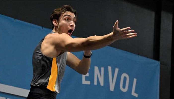 Lyles, Duplantis Test Olympic Waters At World Indoors