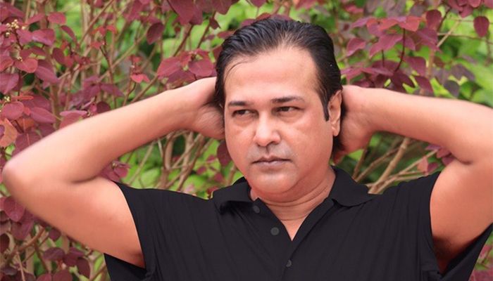 Singer Asif Lodged A Police Complaint Over His Missing Cat