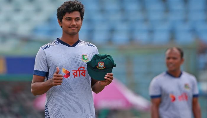 Hasan Debuts As Tigers Bowl In Second SL Test