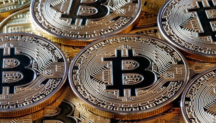 Bitcoin Down By Over 10% After Hitting Fresh All-Time High