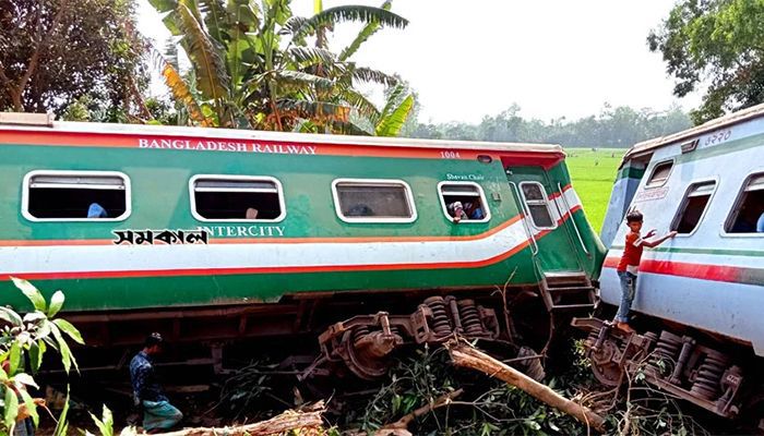 Nine Rail Coaches Of Bijoy Express Derail At Hasanpur In Cumilla