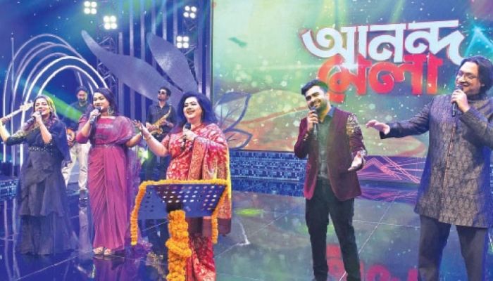 Runa Laila In ‘Ananda Mela’ For First Time