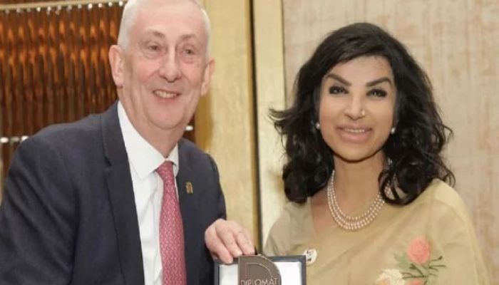 Bangladesh High Commissioner to the UK Saida Muna Tasneem Receiving The ‘Diplomat Of The Year Award 2024’ From The Speaker Of The British Parliament Sir Lindsay Hoyle In London. Photo: UNB

