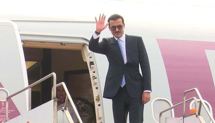 Qatar Amir Leaves Dhaka