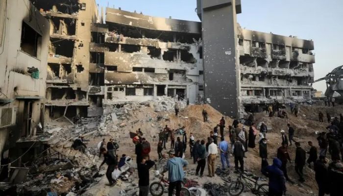 Palestinians Inspect Damages At Al Shifa Hospital. Photo: Collected 
