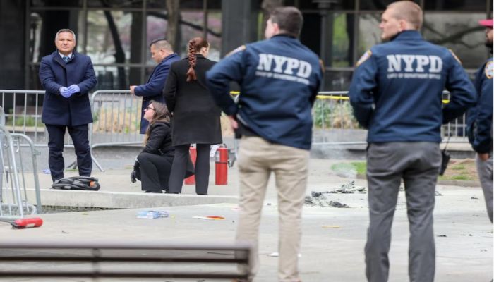 Man Sets Self On Fire Outside New York Court 