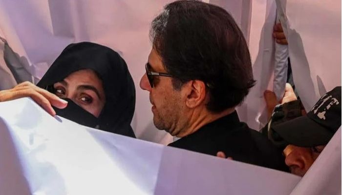 Former Prime Minister Imran Khan And His Wife Bushra Bib. Photo: Collected 