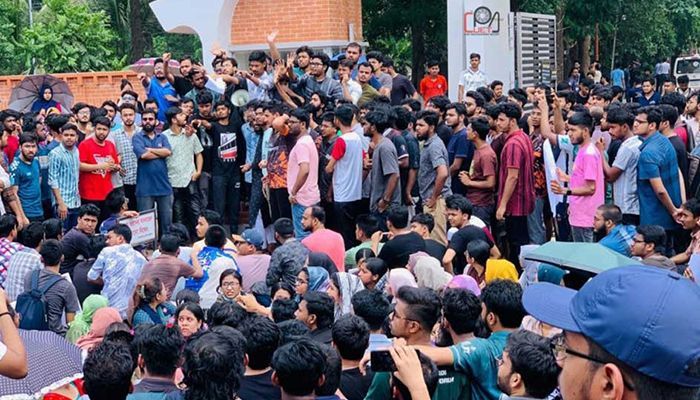 CUET Students Continue Protests For 3rd Day