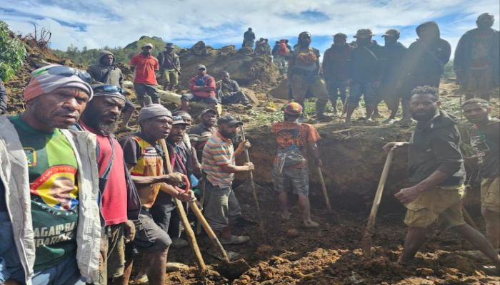 More Than 300 Buried In Papua New Guinea