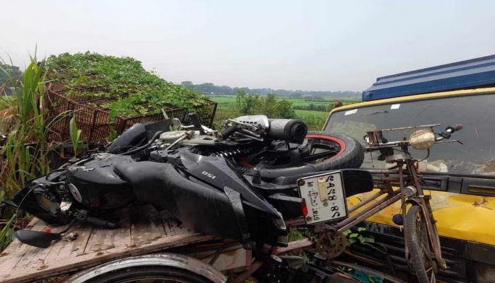 3 Of A Family Killed In Faridpur Road Accident