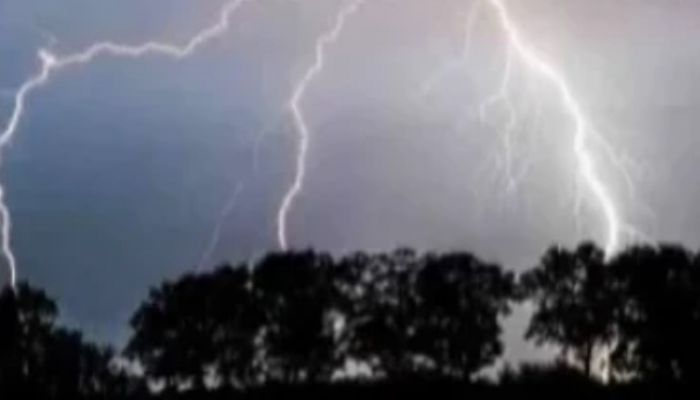 Lightning Kills 2, Injured 6 In Bagerhat