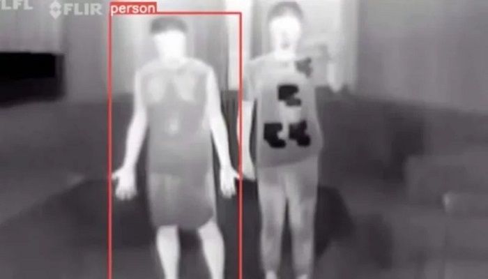 Chinese Students Invent Invisibility Cloak That Evades Camera Detection