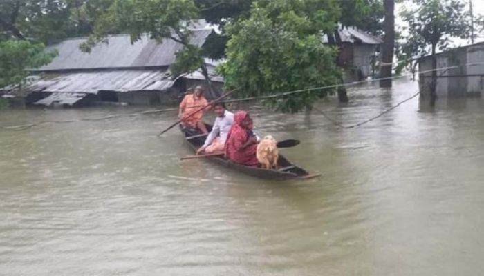 Heavy rainfall and upstream hill torrents have caused the water levels of seven rivers in Bangladesh to rise above the danger mark || Photo: Collected